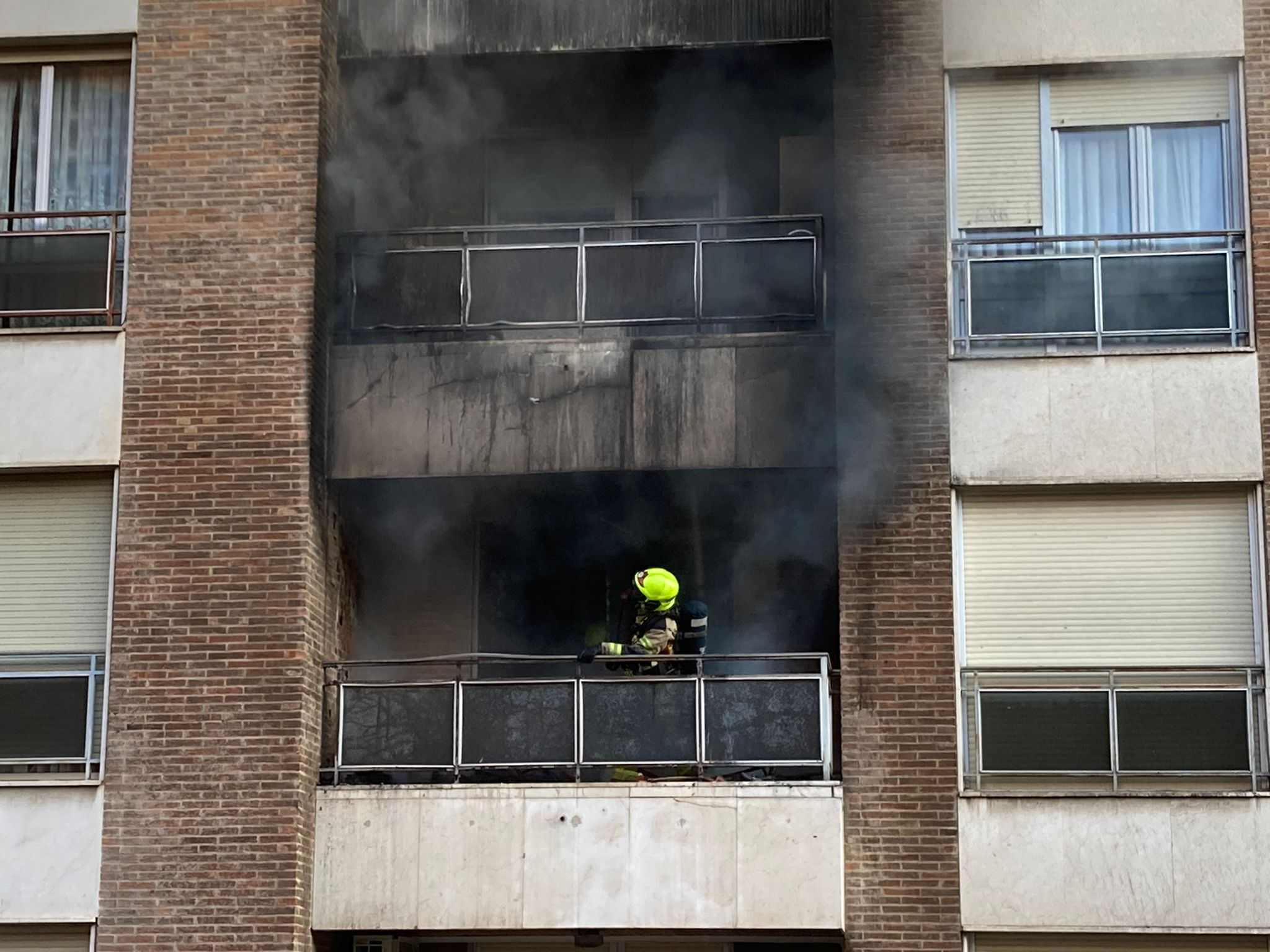 Incendio en la calle Duquesa de la Victoria de Logroño