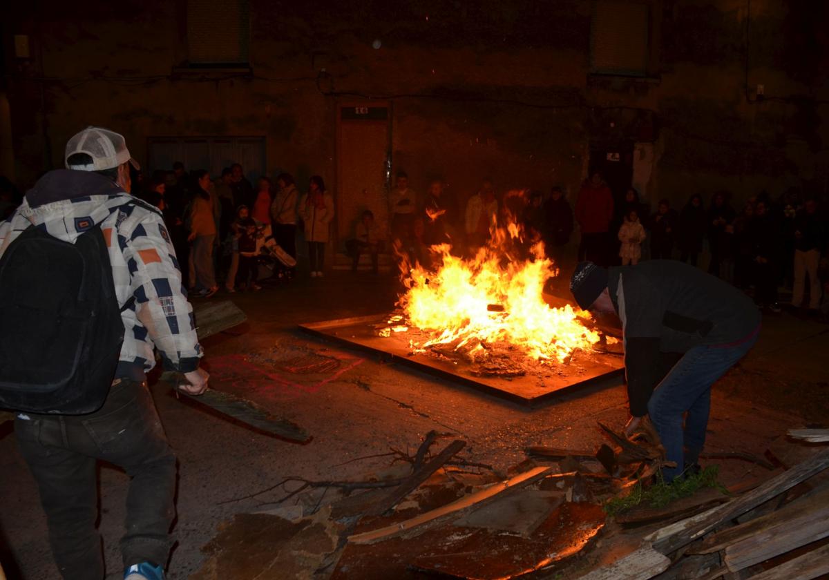 Las hogueras por San Antón de Calahorra