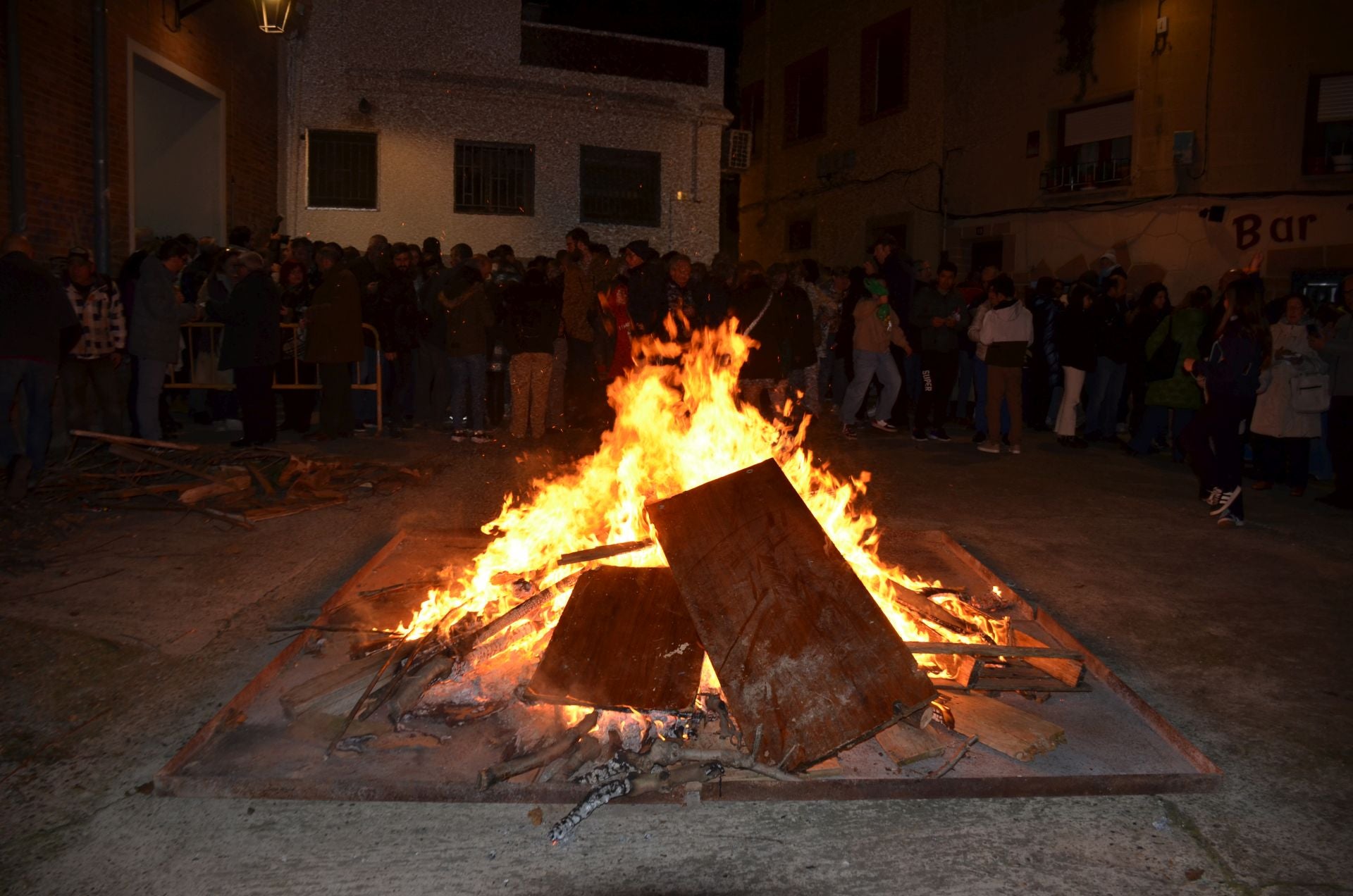 Las hogueras por San Antón de Calahorra