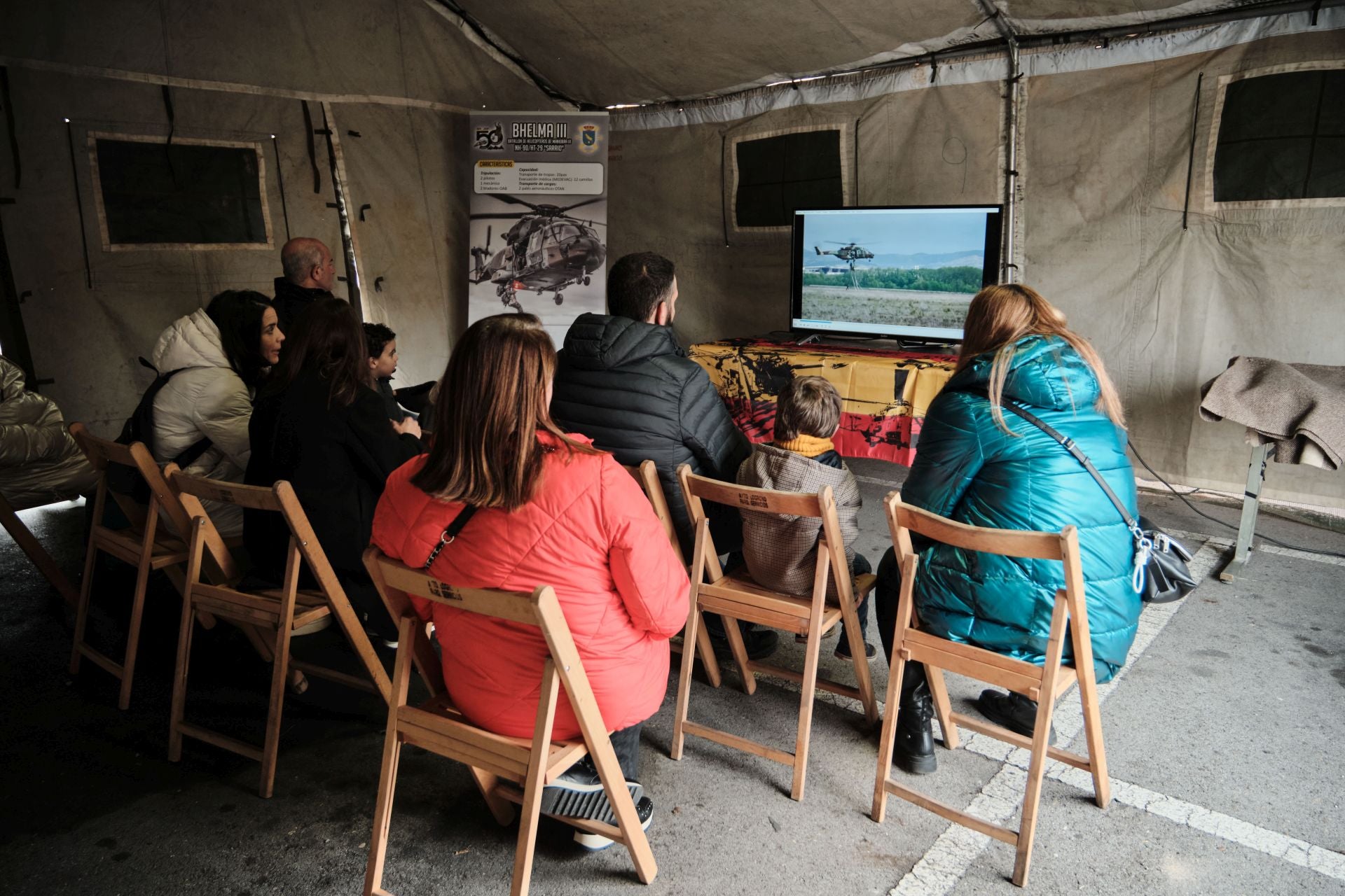 Exposición por el 50 Aniversario del Batallón de Helicópteros de Maniobra Bhelma III