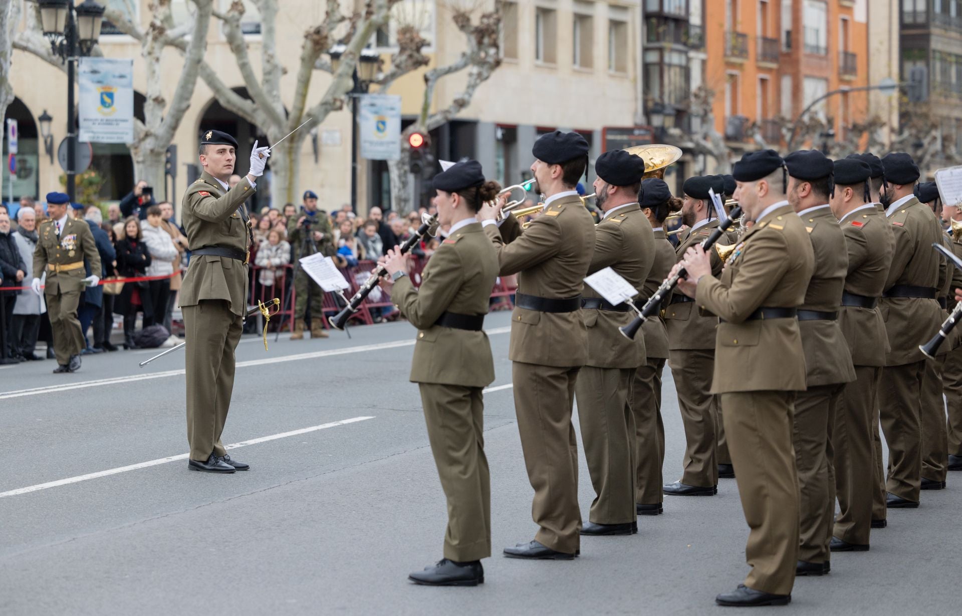 El Bhelma III desfila en Logroño