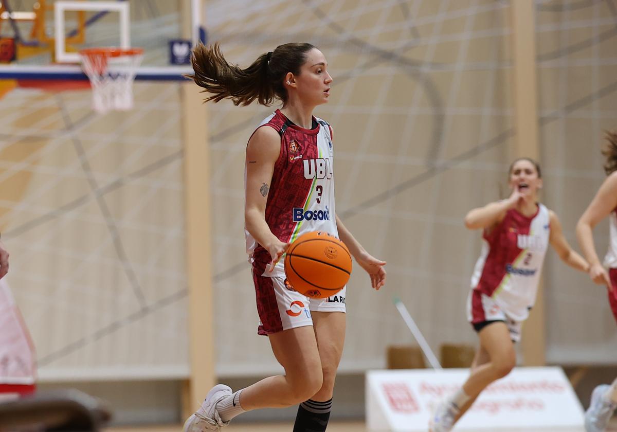 Cecilia Aldecoa fue la máxima anotadora del Unibasket en Avilés.