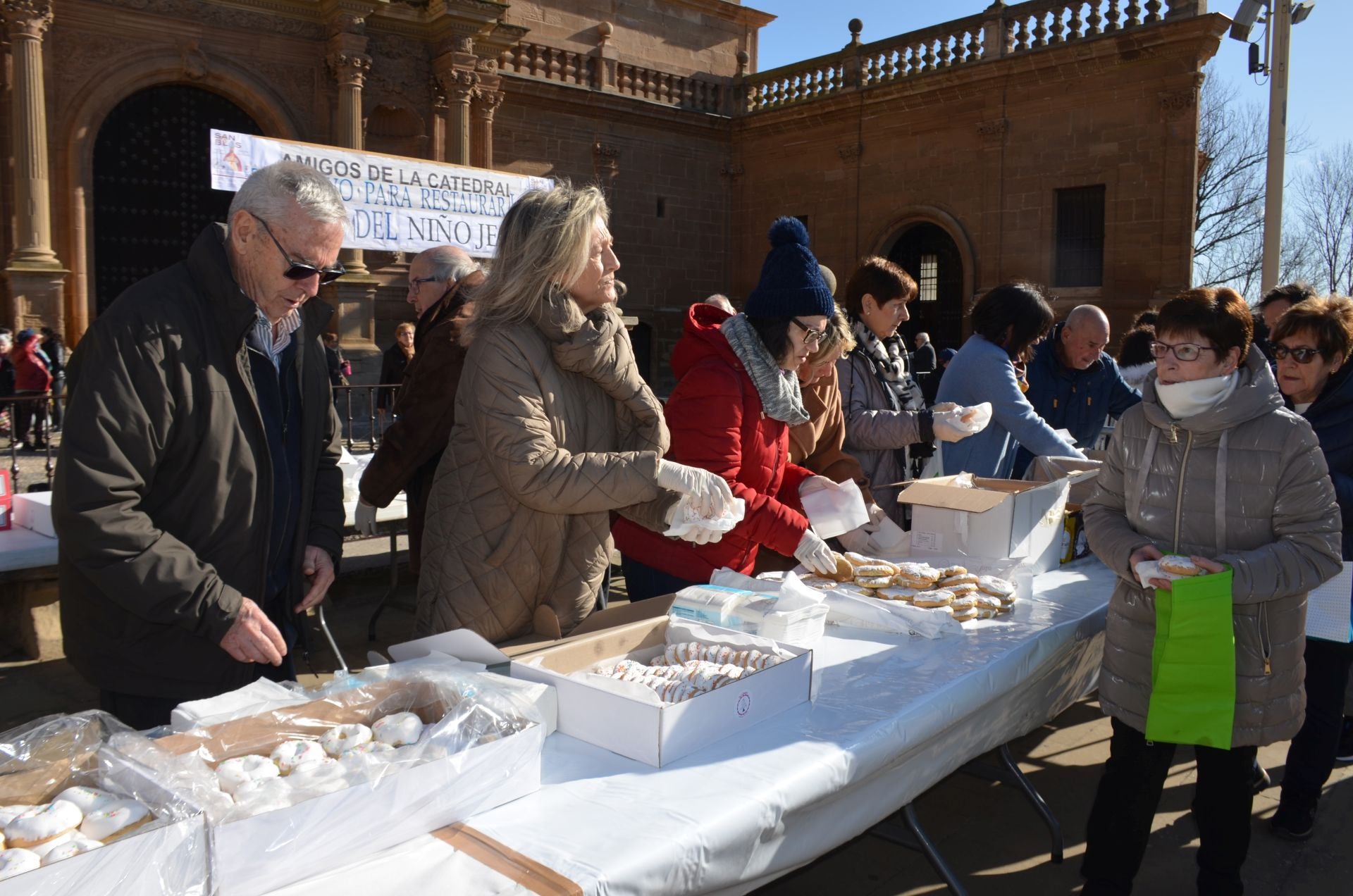 La tradicional bendición de roscos de San Blas