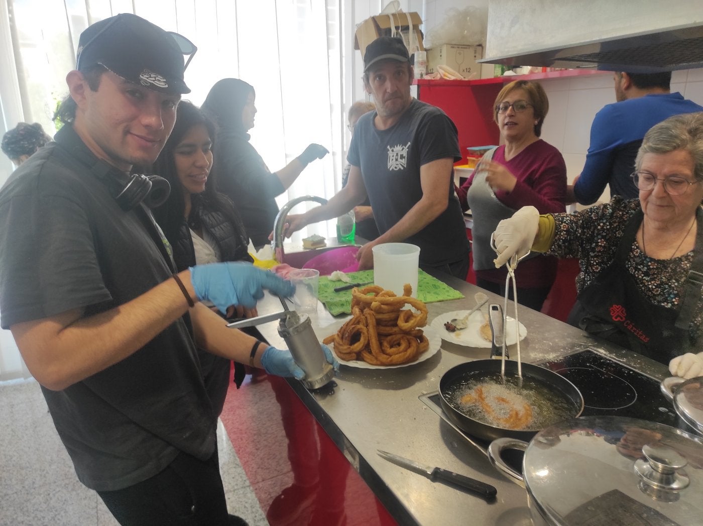 Los cursos de Cáritas van desde los de cocina a guarnecido pasando por formación económica.