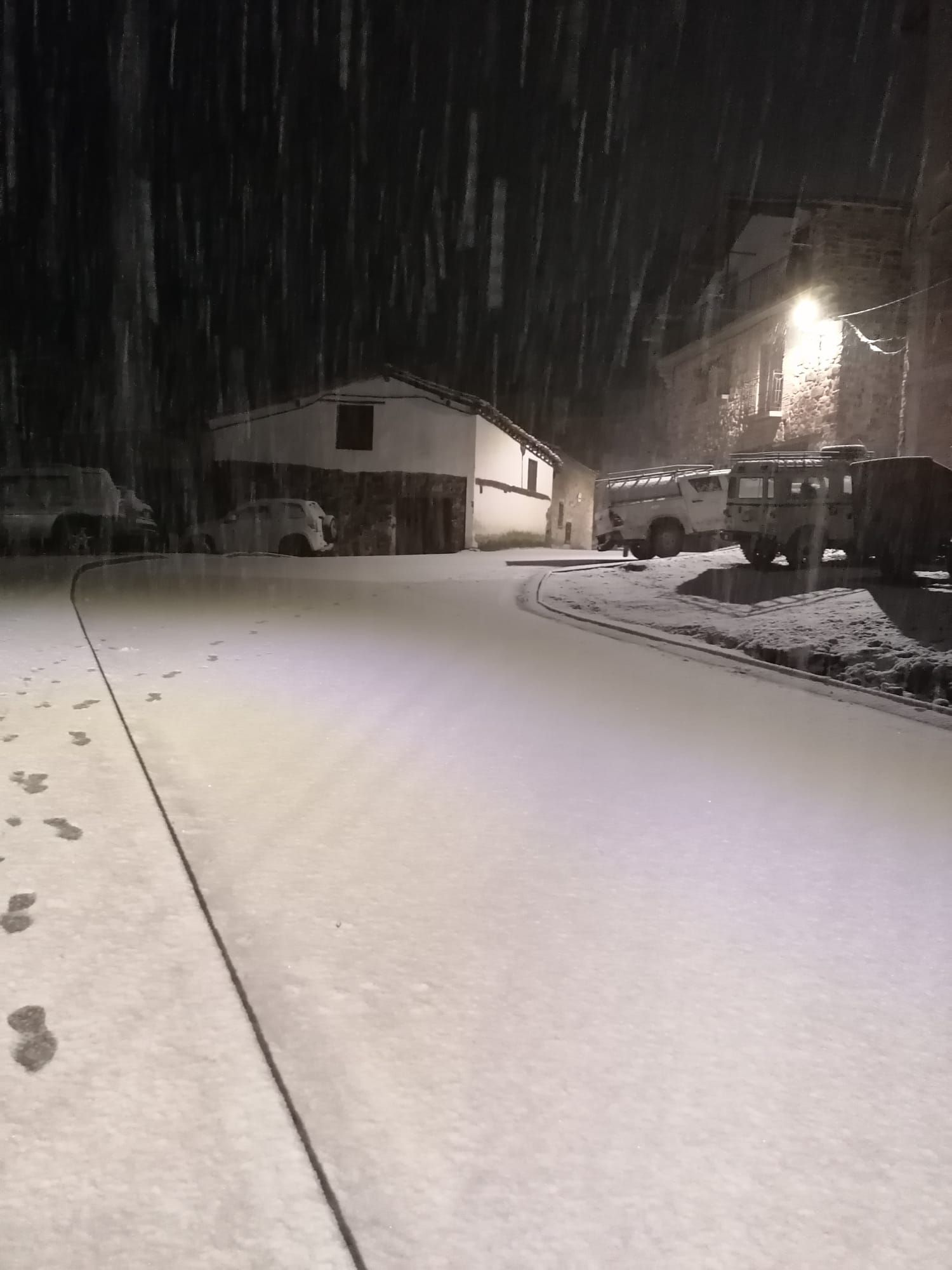 En Ajamil ha caído buena capa de nieve