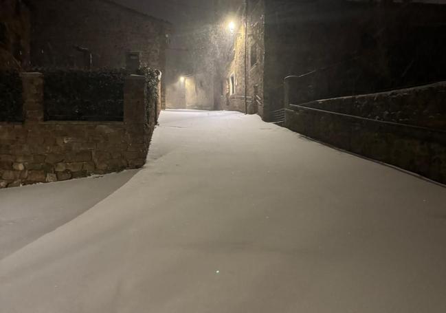 Lumbreras, a primera hora de la noche.