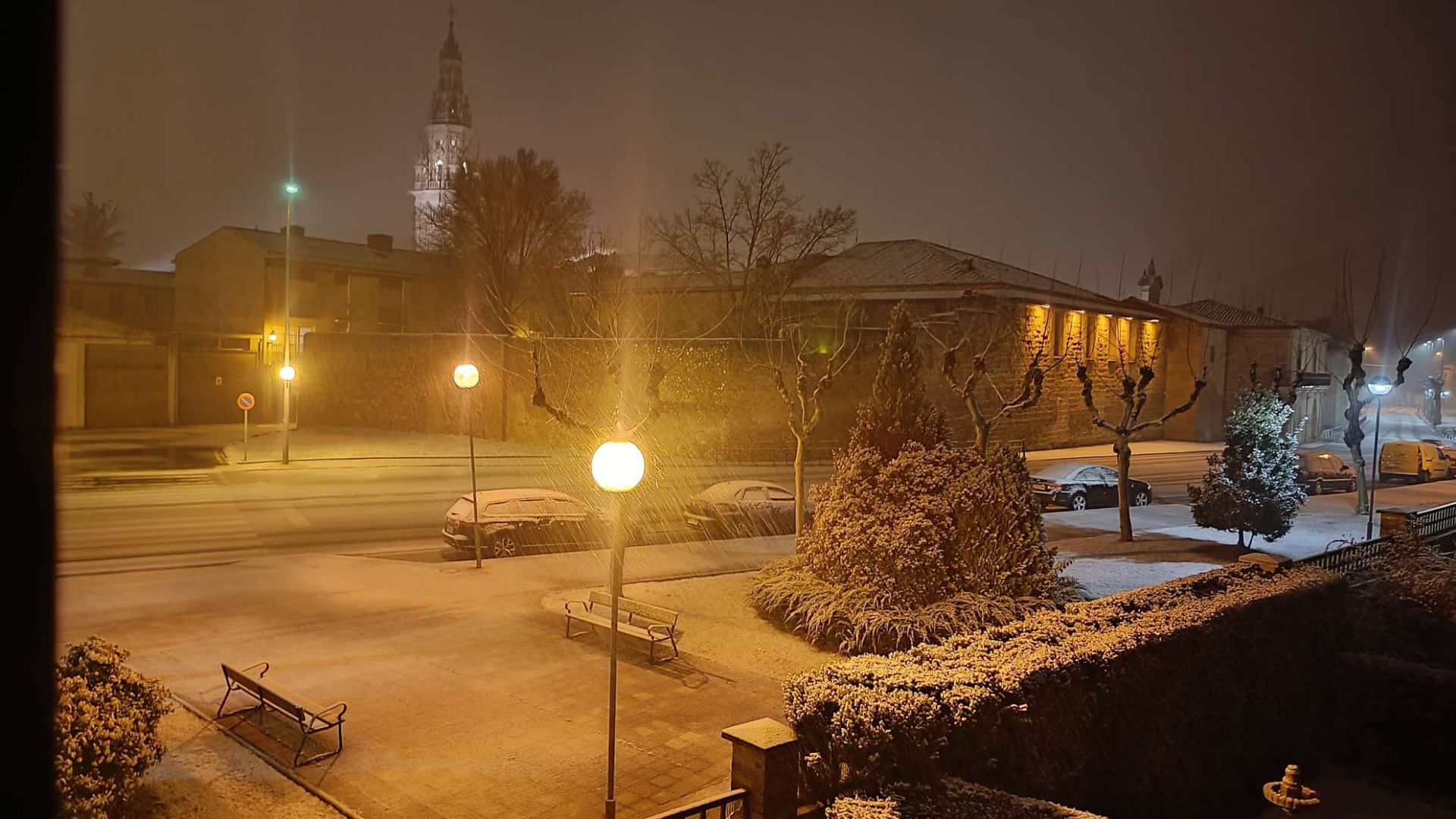 Las calles calceatenses, cubiertas de nieve