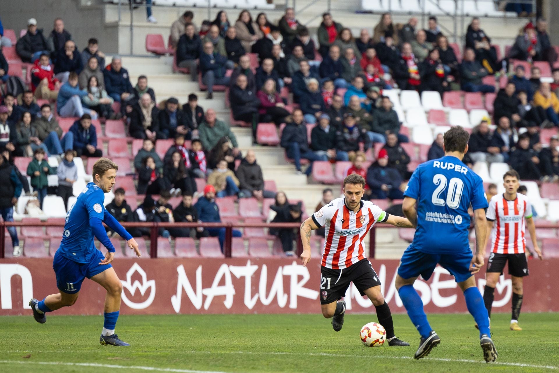 La goleada de la UD Logroñés, en imágenes