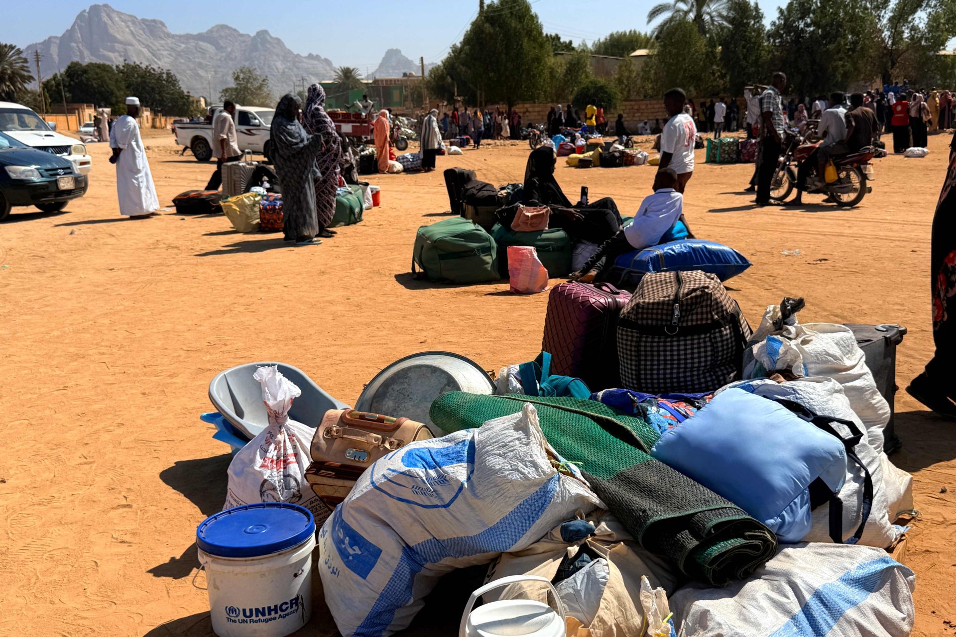 Conflicto en Sudán: ataques aéreos y combates en Kordofán y Darfur dejan decenas de muertos y desplazados.