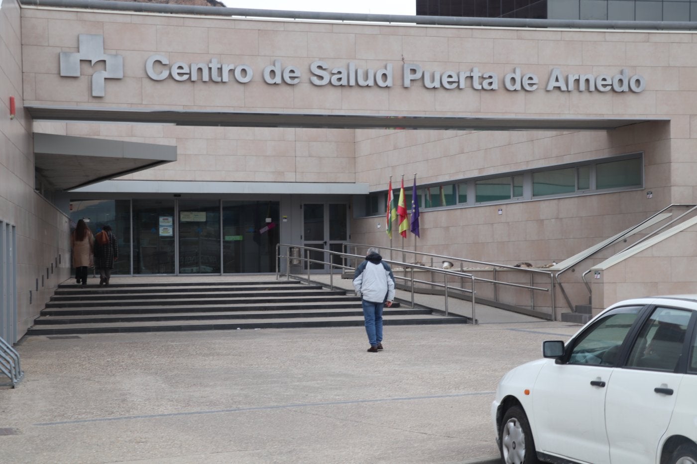 Los pacientes que precisen una radiografía serán derivados del centro arnedano al hospital de Calahorra.