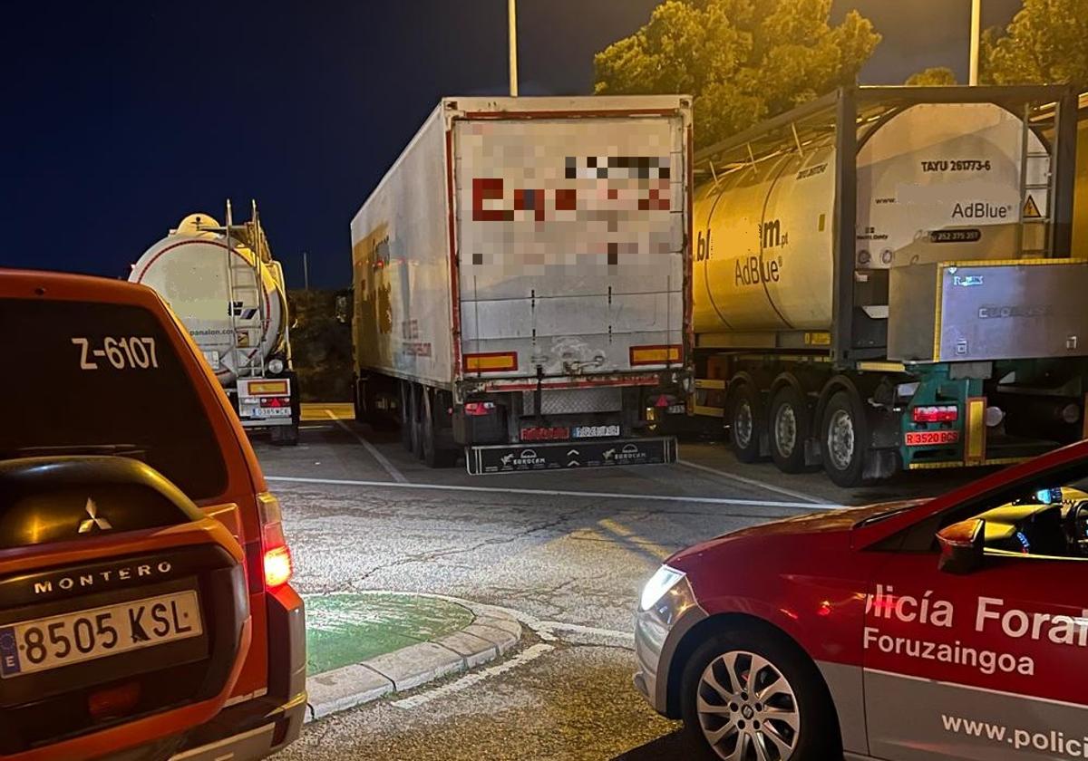 «Bomba desactivada»: detenido un camionero que se saltó drogado al carril contrario de la AP-68