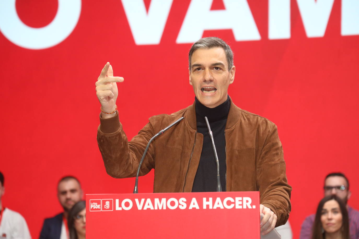 La intervención de Pedro Sánchez en el Congreso Regional del PSOE riojano, en imágenes