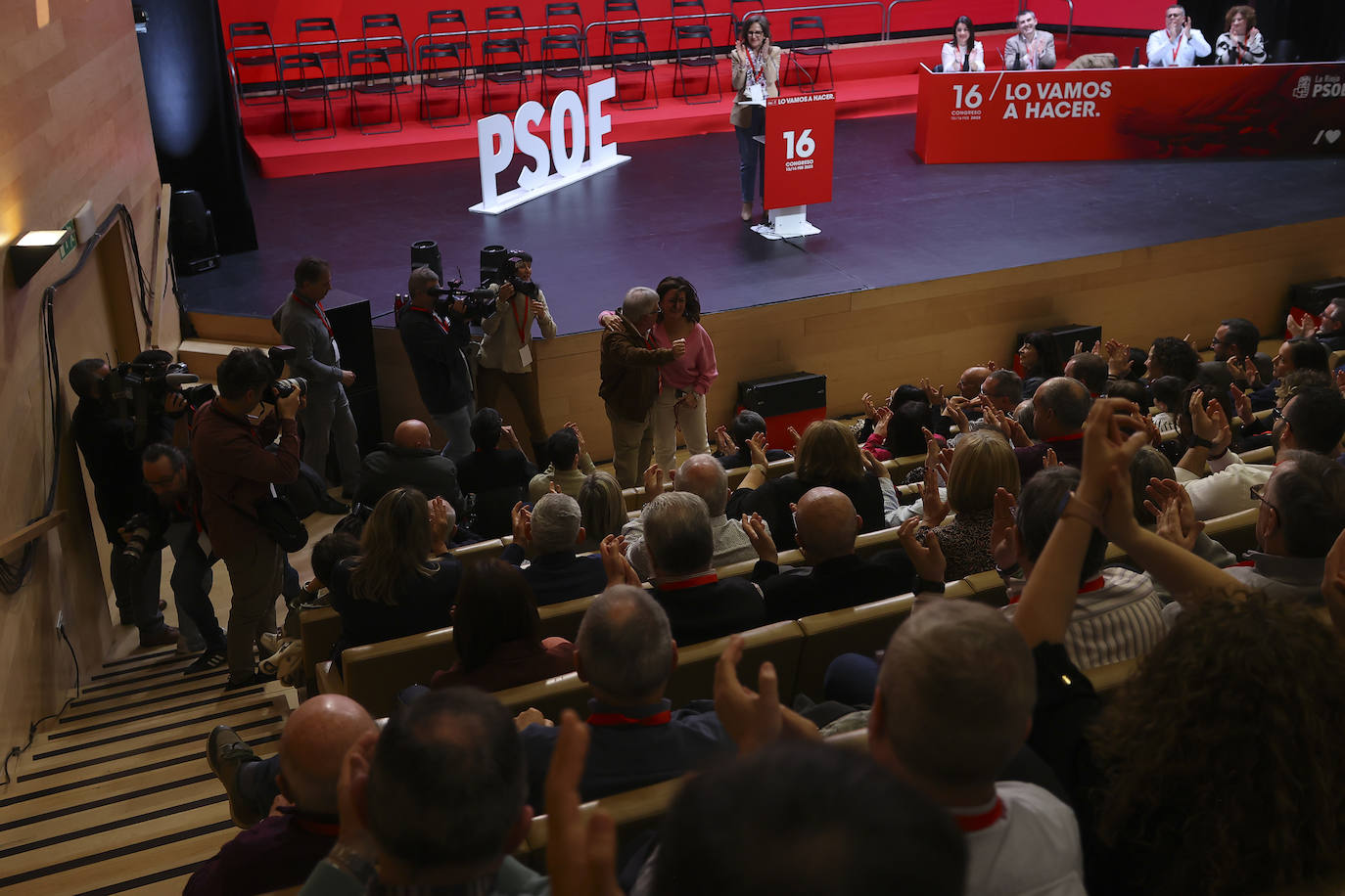 La proclamación de García al frente del PSOE riojano, en imágenes