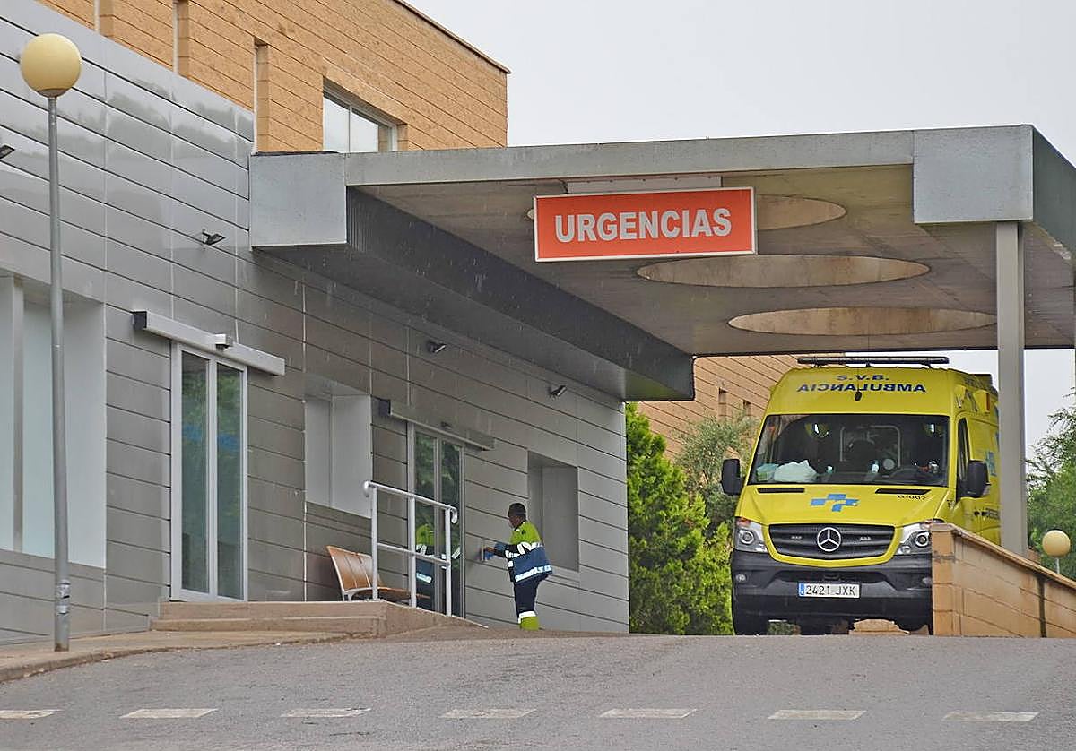 Entrada de Urgencias del Hospital de Calahorra.