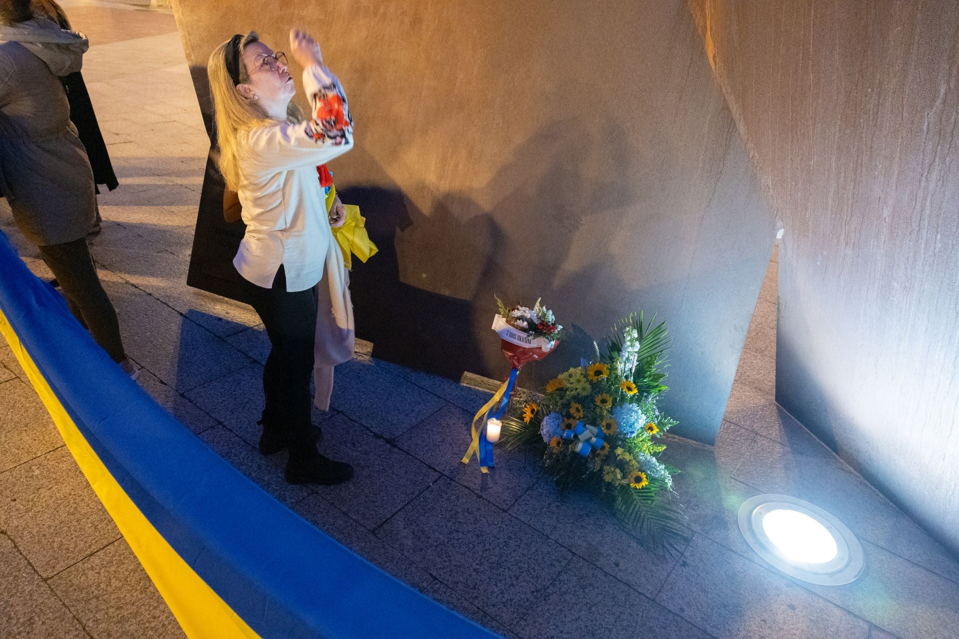 La comunidad ucraniana en La Rioja conmemora el aniversario de la guerra