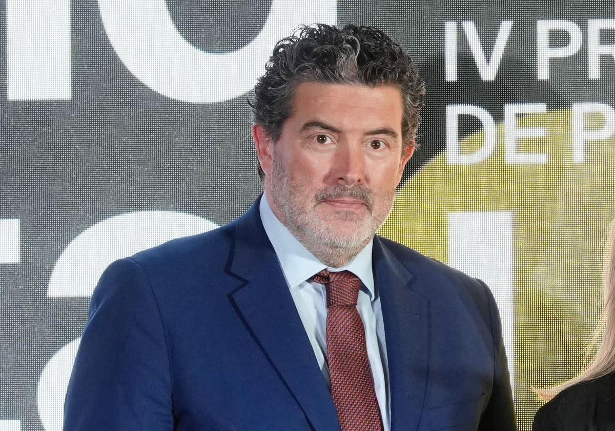 El director de ABC, Julián Quirós, galardonado con el premio de la Fundación Diario de Navarra