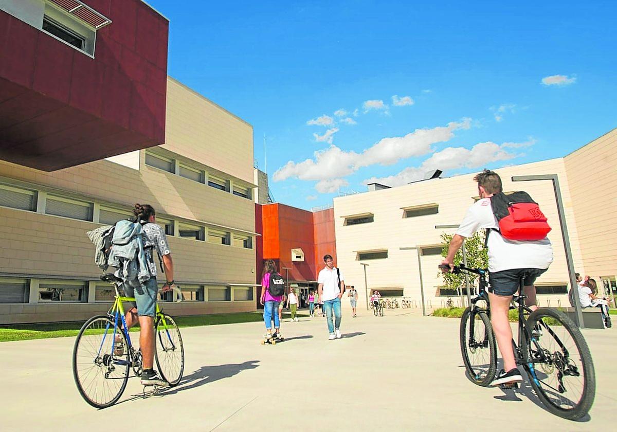 La UR se presenta ante sus futuros alumnos