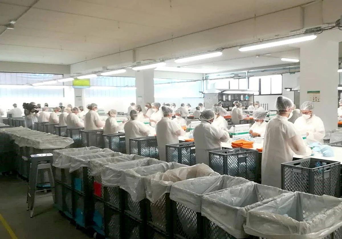 Las autónomas riojanas trabajan cuatro horas más al día de media que los autónomos