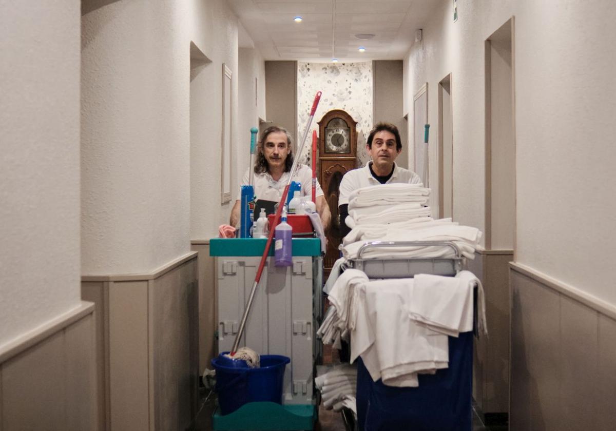 A ellos tampoco se les caen los anillos