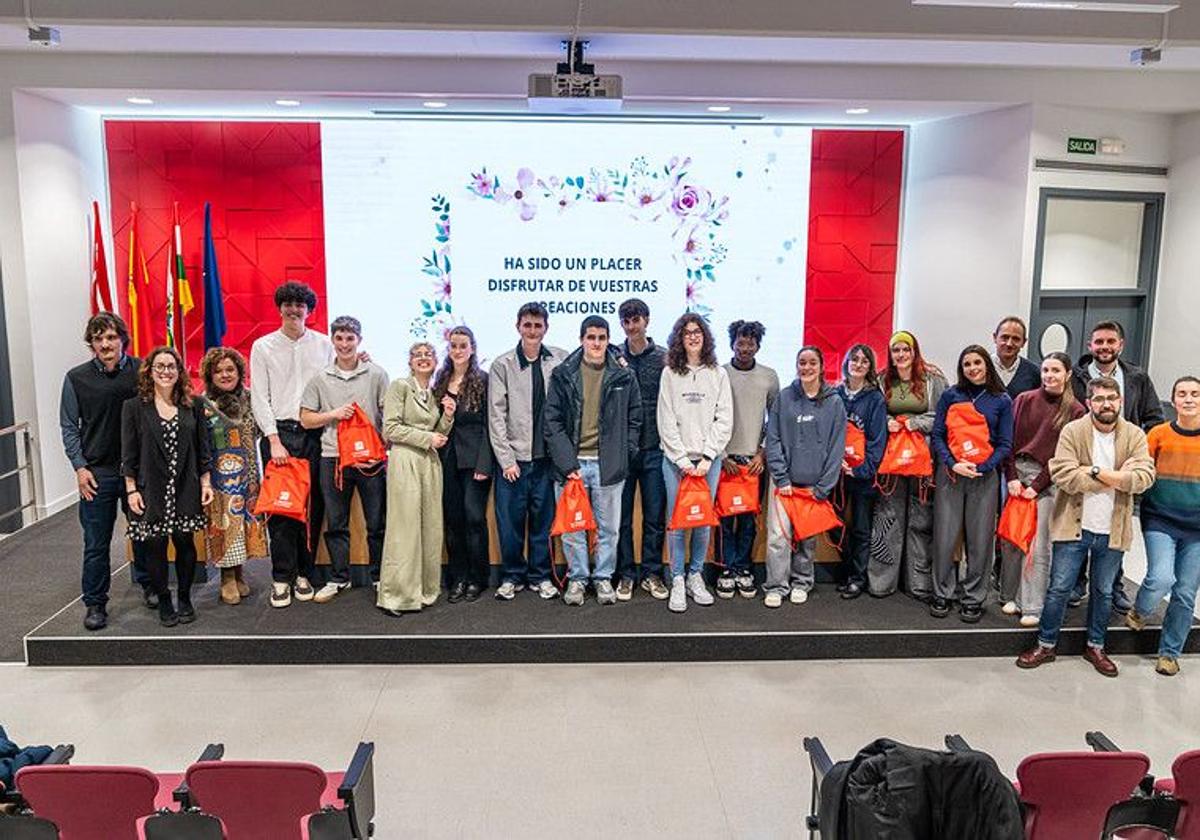 La UR entrega los premios de la Olimpiada de Filosofía