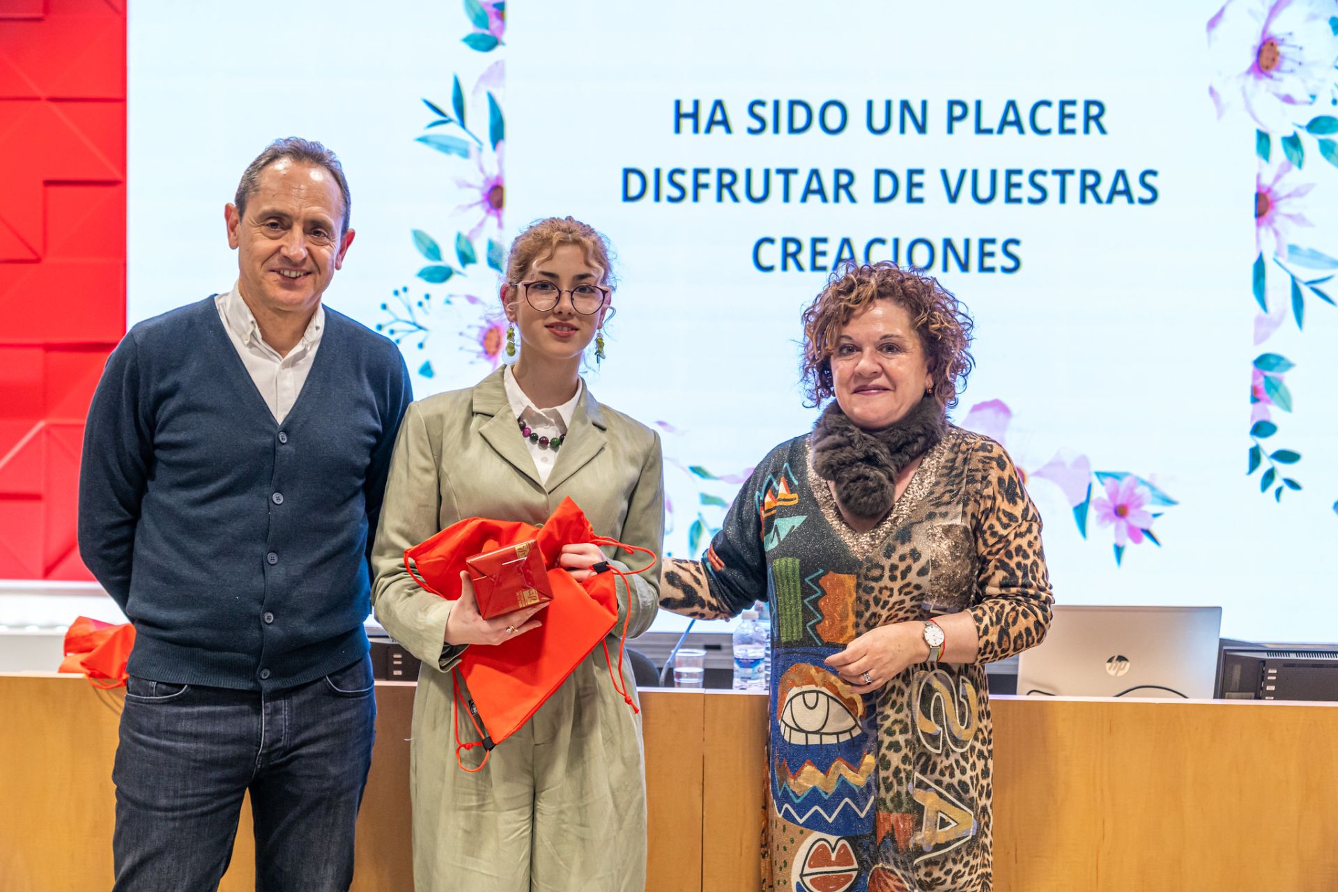 La UR entrega los premios de la Olimpiada de Filosofía