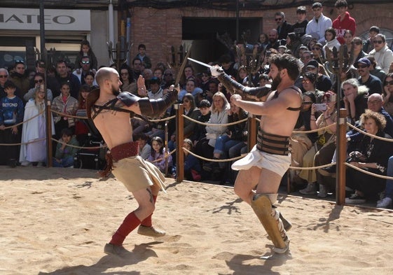 Lucha de gladiadores en el Mercafórum de Calahorra.