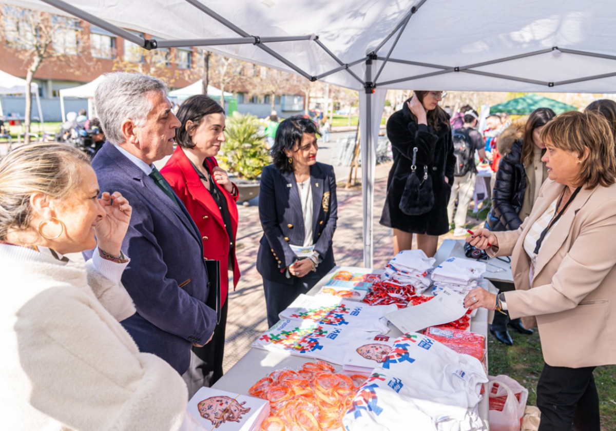 La II Feria UR Saludable suma a la universidad a la celebración del Día Mundial de la Salud