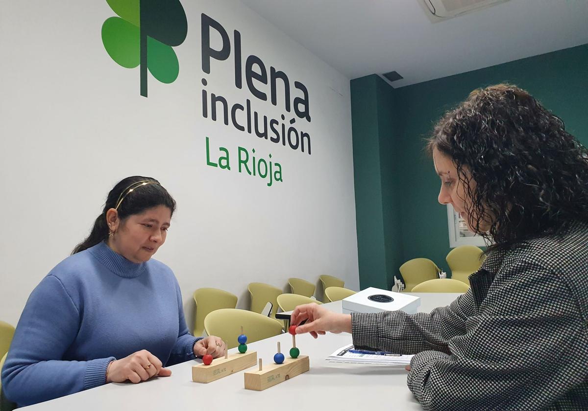 «Las posibles soluciones a la problemática de la salud mental pasan por un enfoque integral a la hora de intervenir»