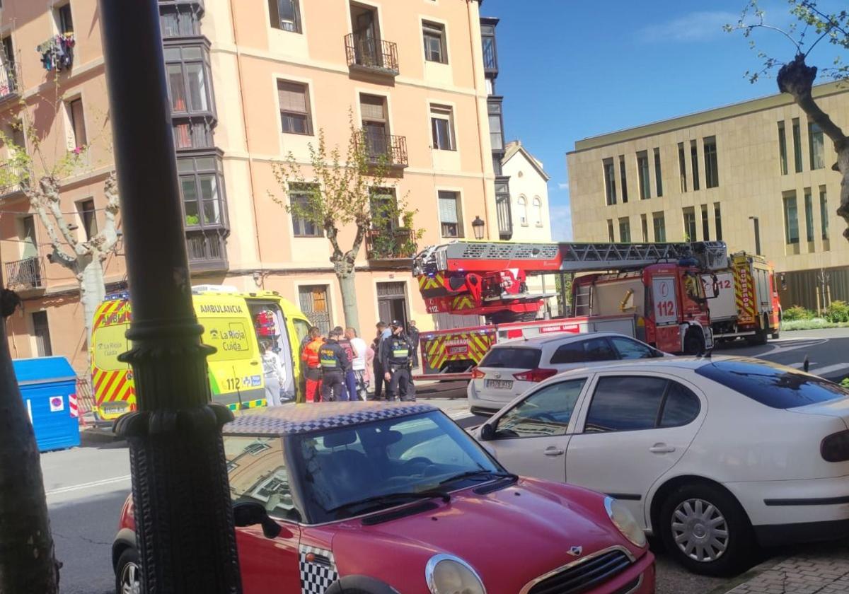 El incendio de un frigorífico daña la instalación eléctrica de un piso en Logroño