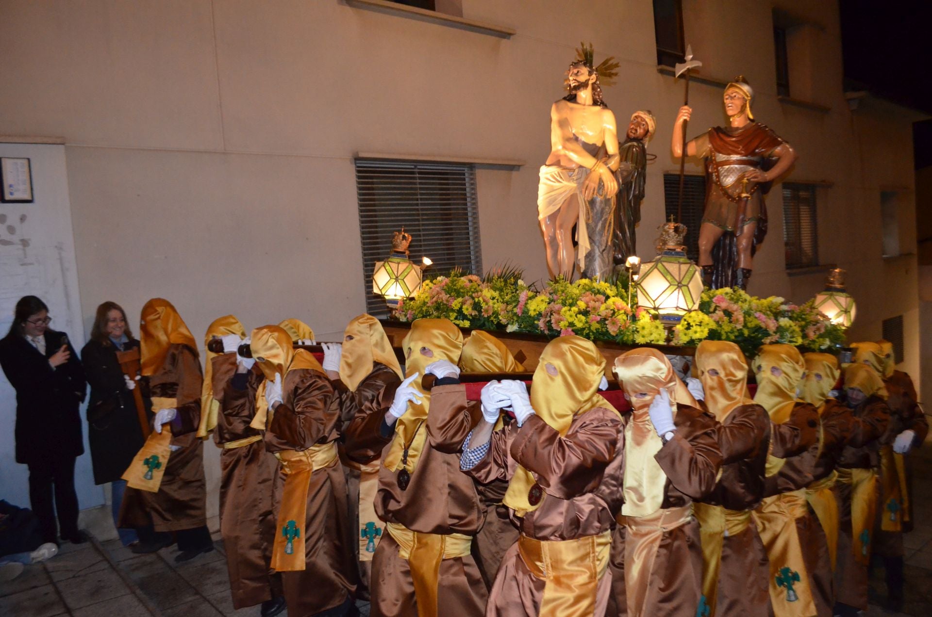 La procesión del Santo Entierro de Calahorra, en imágenes