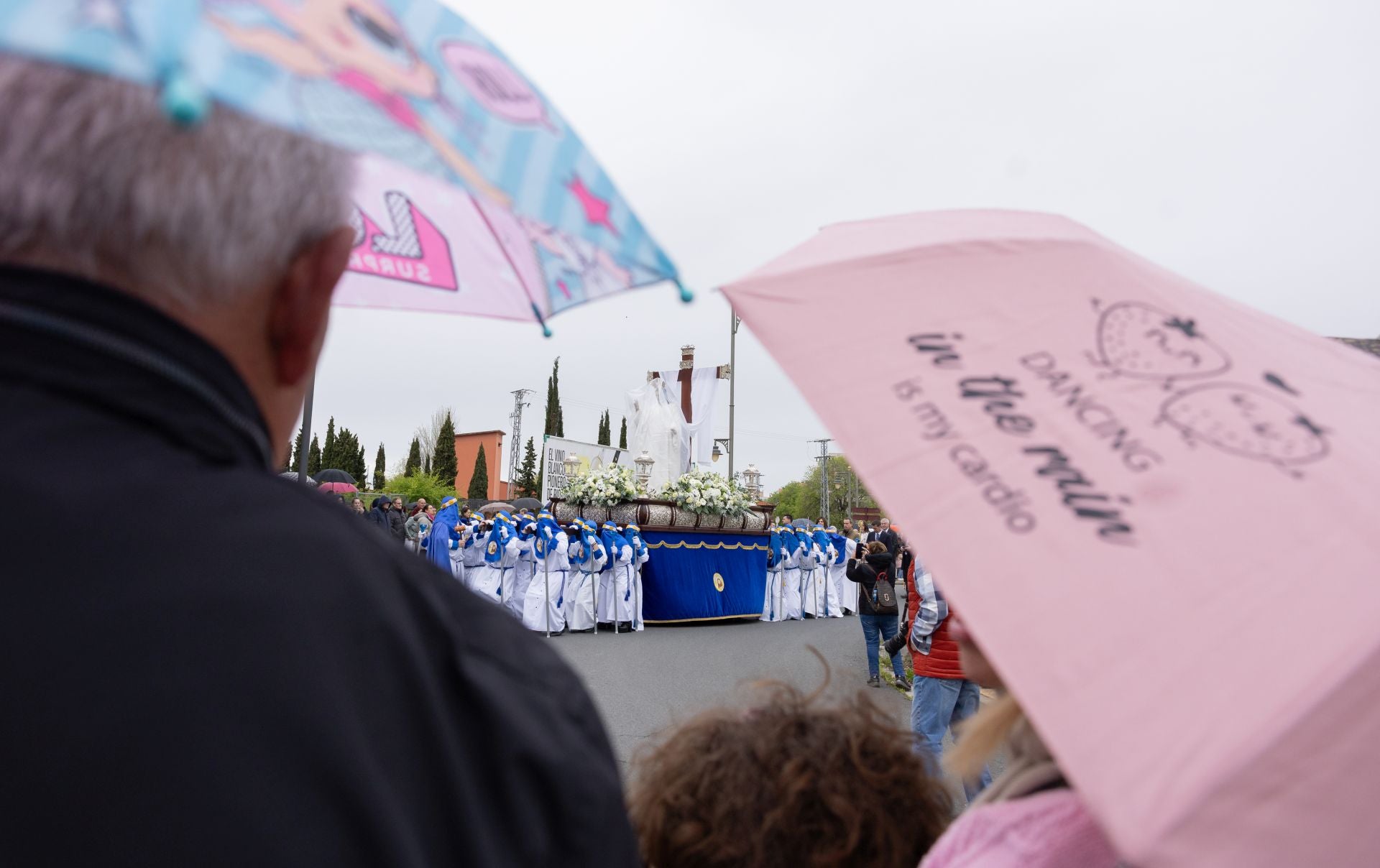 Las imágenes de la procesión de Cristo Resucitado, en Logroño