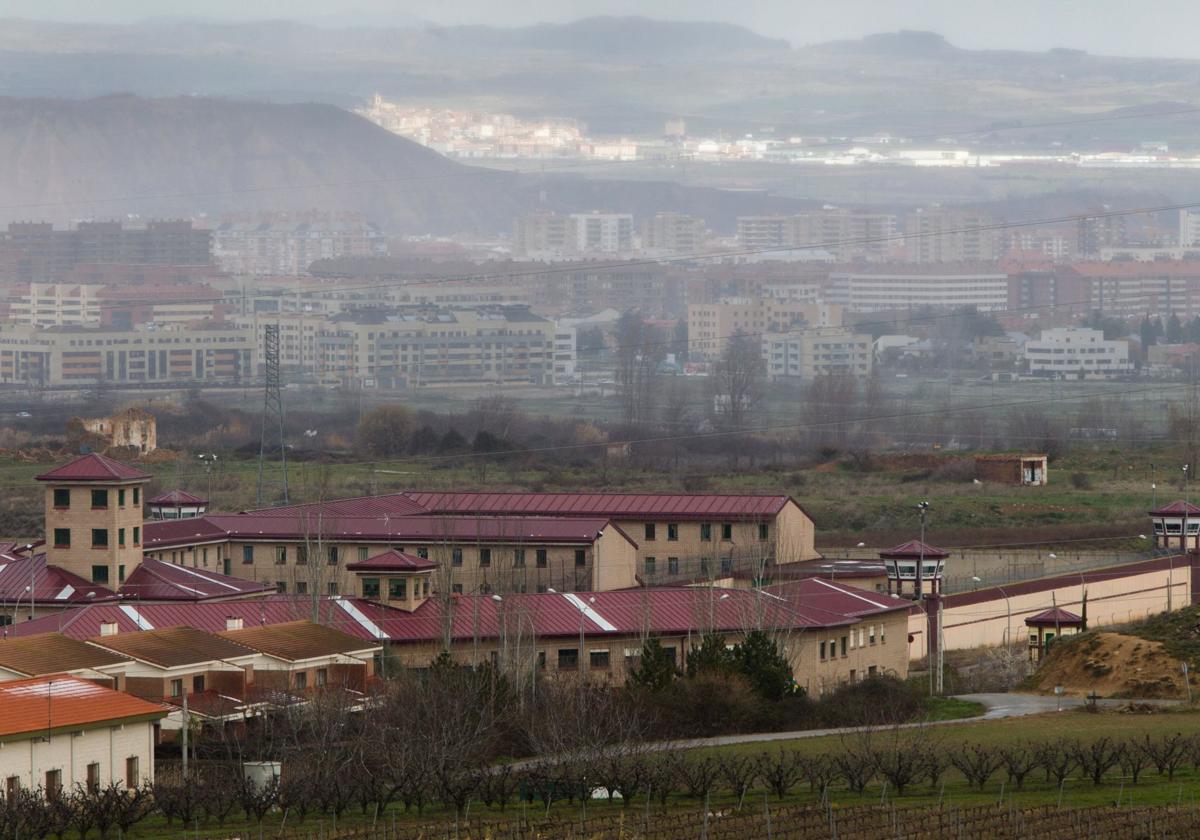 Incautados 96 móviles en la cárcel de Logroño en los últimos cinco años