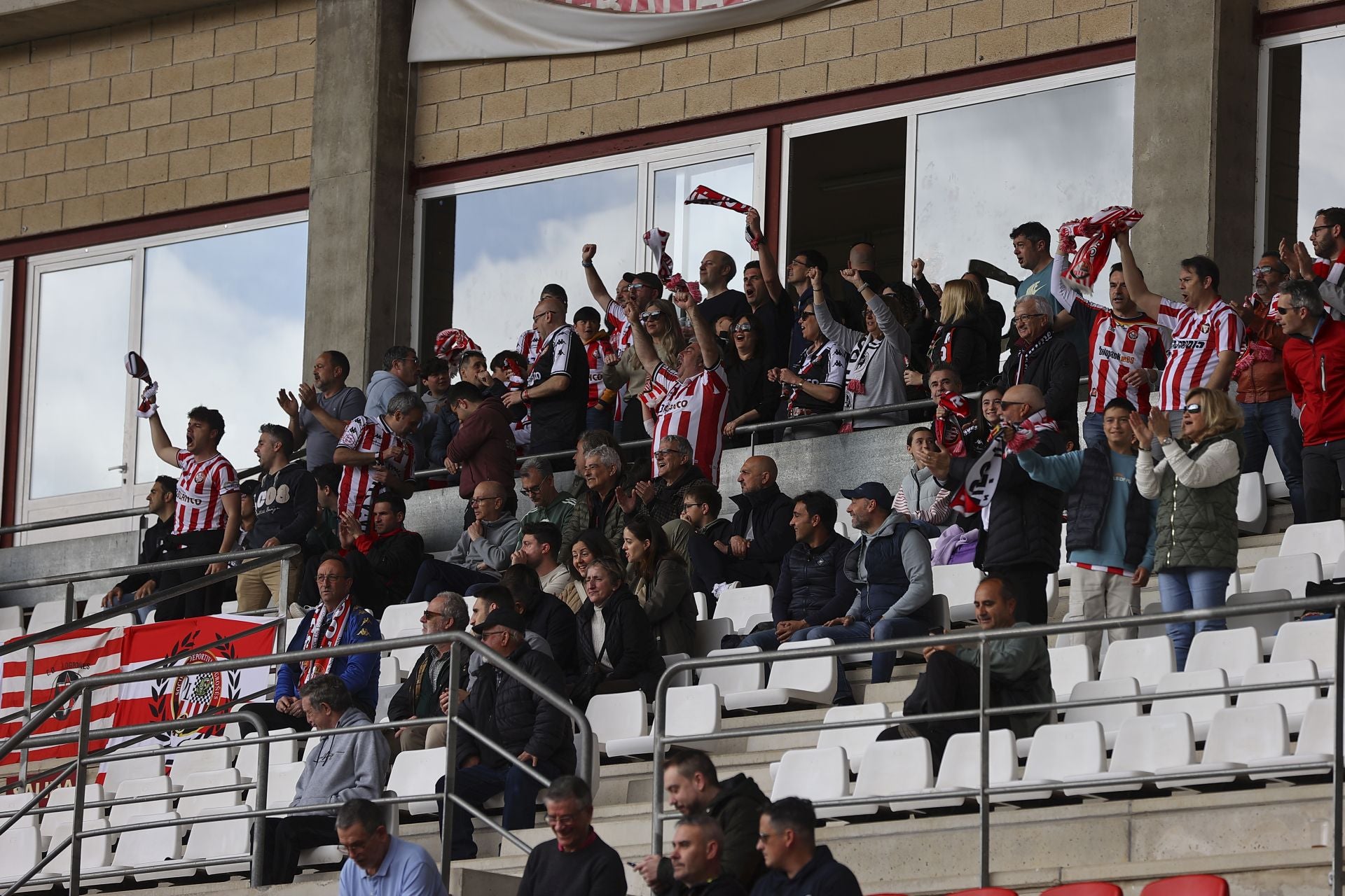 Alegría en la SDL por la victoria ante el Eibar