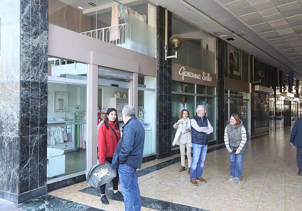 Bares, comercios, bancos y oficinas de Logroño, cerrados por el apagón