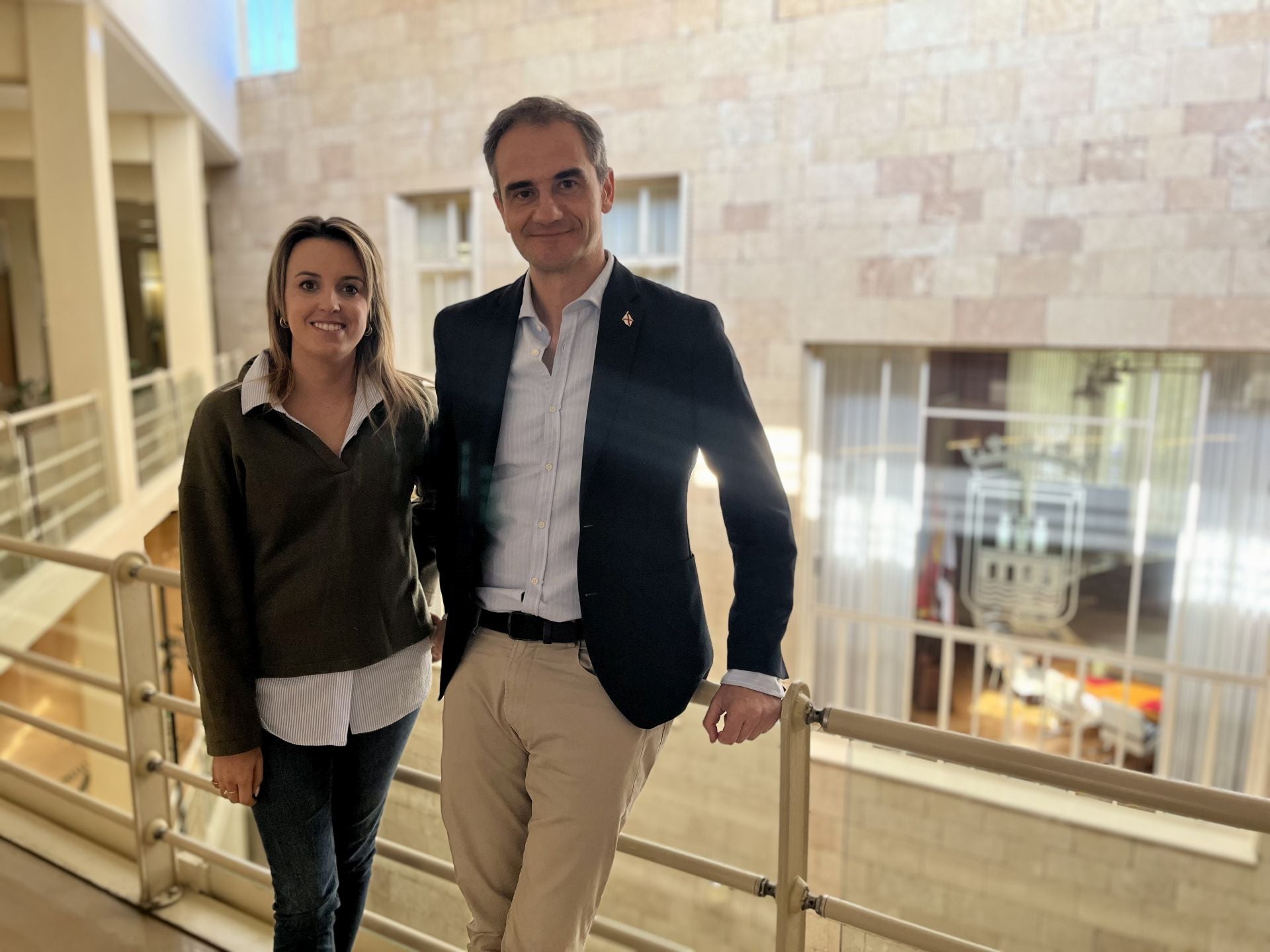 Laura Lázaro y Miguel Sáinz, este martes, tras la rueda de prensa.
