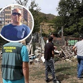La Guardia Civil, con uno de los detenidos, registra la finca de un familiar de I.Z, donde dejaron incialmente el cadáver, y fotografía de la víctima