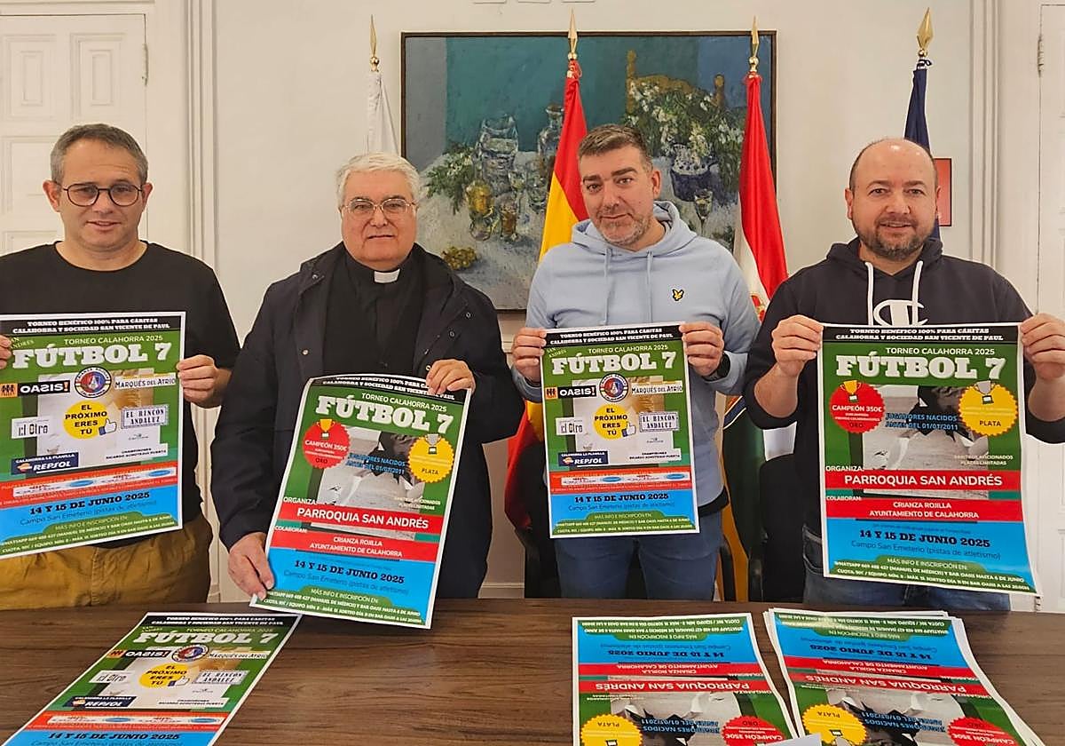 Organizadores y colaboradores, en la presentación del torneo.