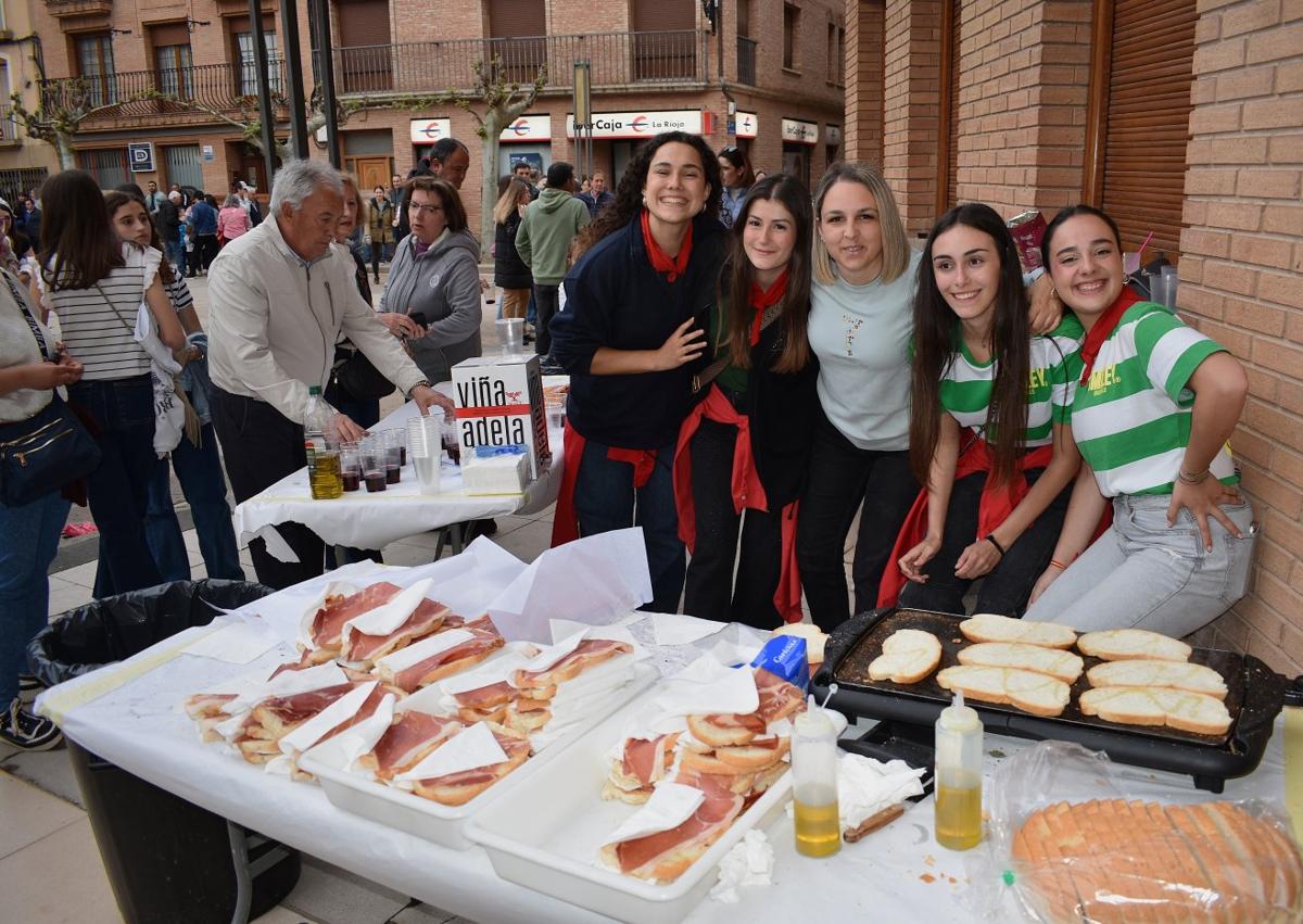 Imagen secundaria 1 - Aldeanueva se lanza a disfrutar su Juvenal 2025