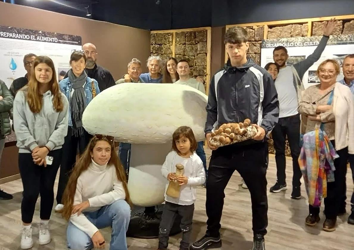 Visita al Centro de Interpretación Fungiturismo.