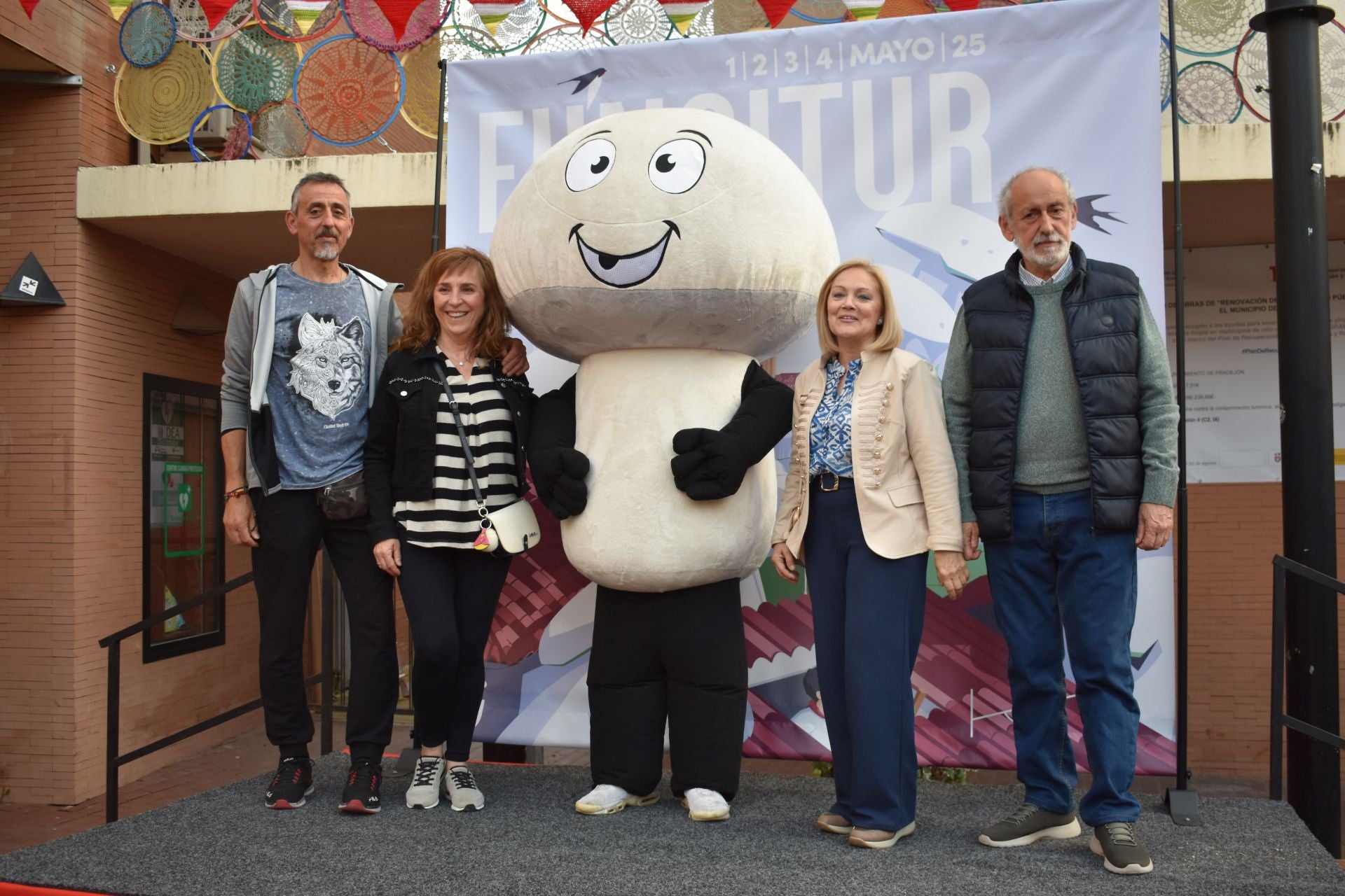 Los hermanos Echapresto, embajadores del champiñón en Pradejón