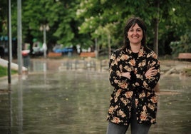 Laura Cañas Ruiz, presidenta del Colegio de Educadoras y Educadores Sociales de la Rioja (CEES-Rioja), en el logroñés parque Gallarza.