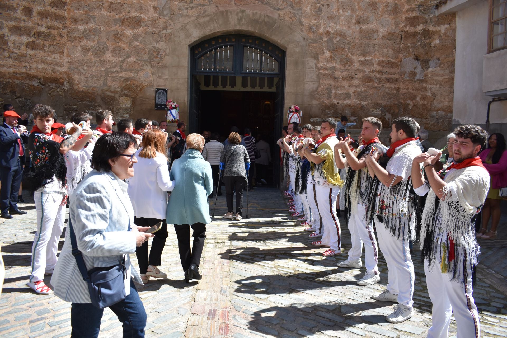 El Cristo del Perdón recorre Cervera diez años después
