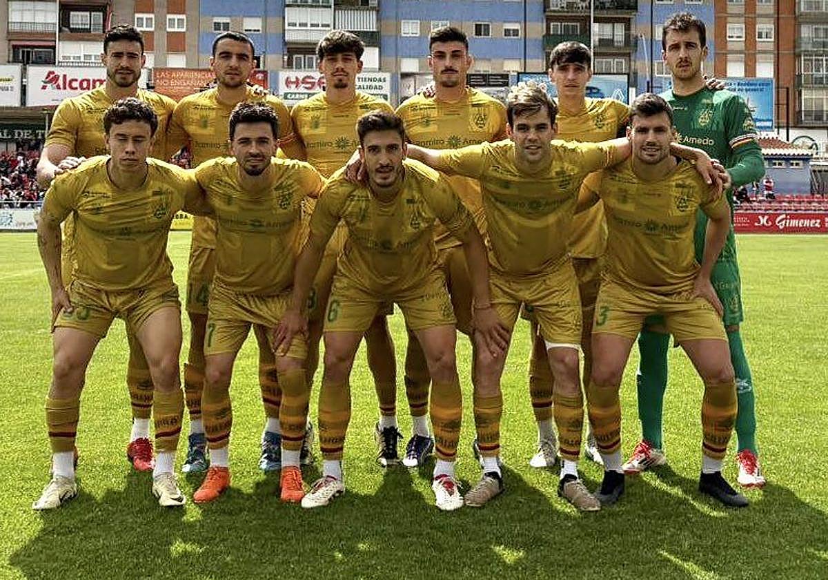 Once inicial que ha puesto en juego el Calahorra este domingo en Teruel.