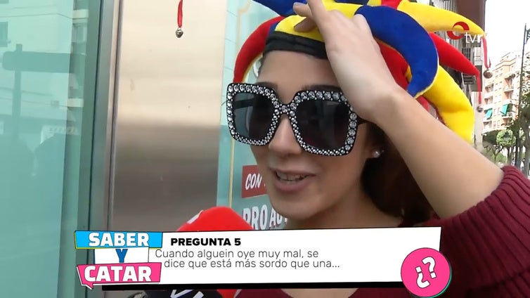 Nuestros concursantes a veces no oyen muy bien