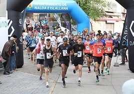 Imagen de la salida de la segunda etapa, ayer.