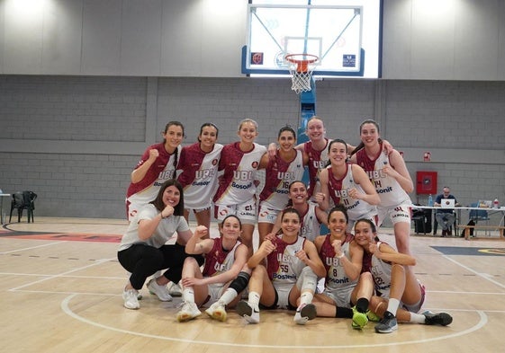 El Unibasket es jugadora de la Liga Challenge