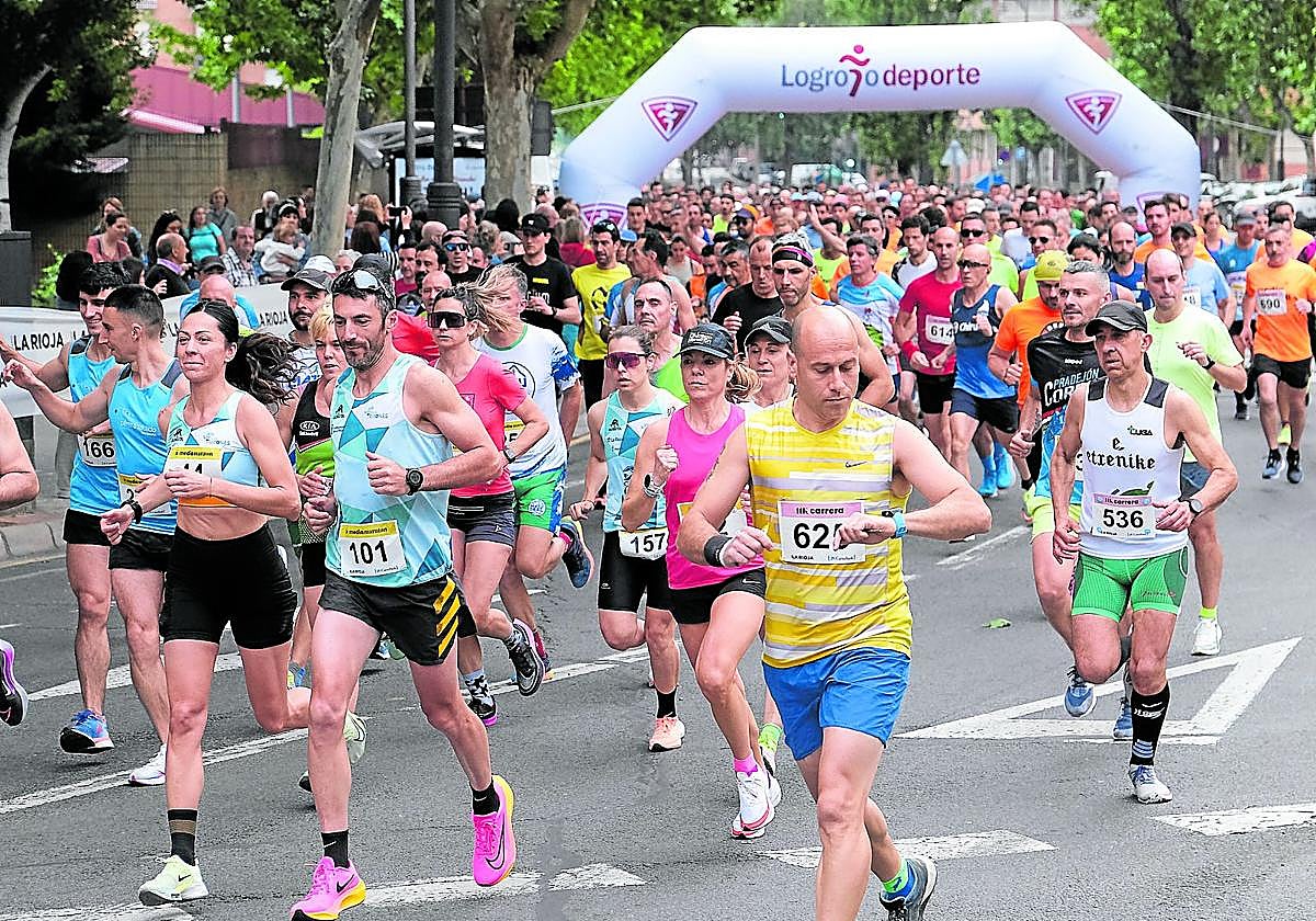 Salida de una edición anterior de la Media Maratón de La Rioja.