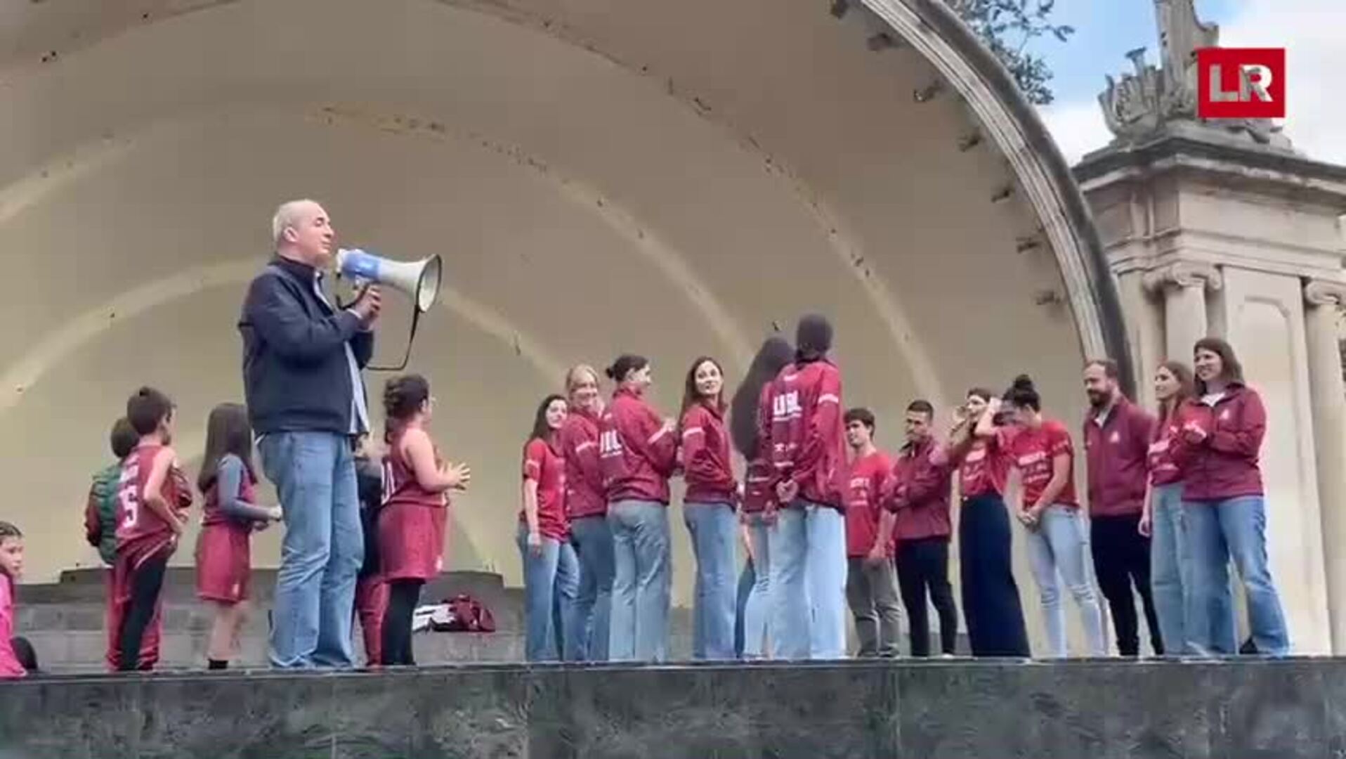 El Unibasket festeja en El Espolón