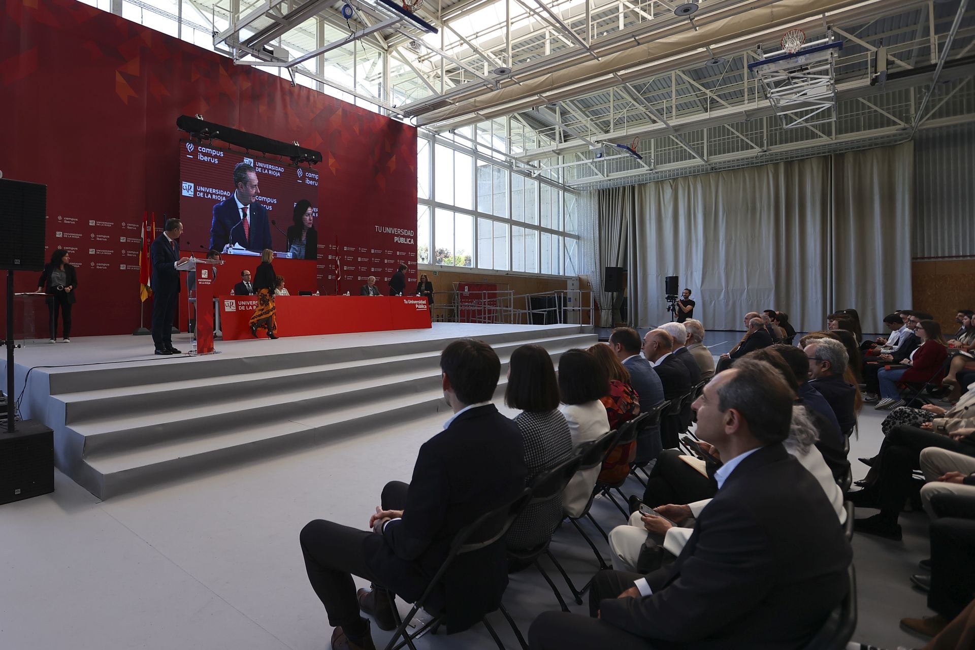 El aniversario de la Universidad de La Rioja, en imágenes