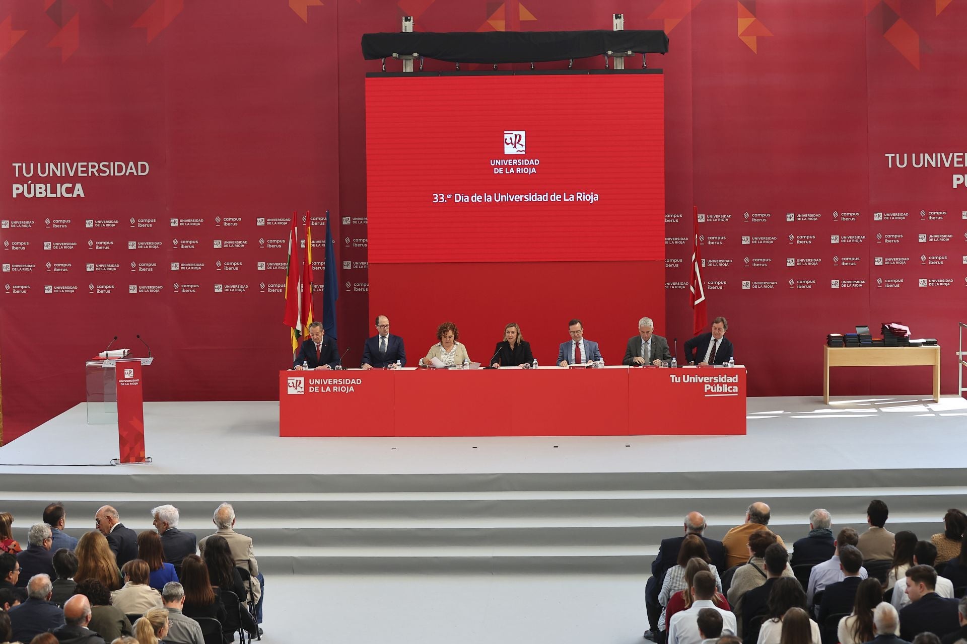 El aniversario de la Universidad de La Rioja, en imágenes